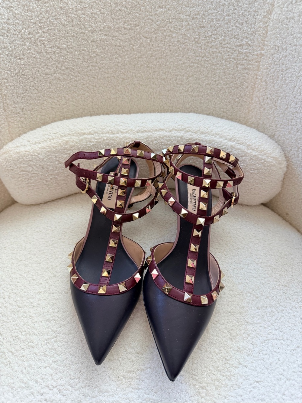 Valentino Black Leather Pointed T-Strap Pumps with Burgundy Studded Straps